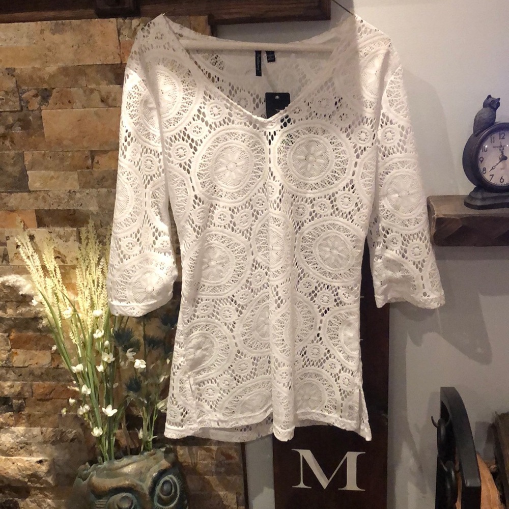Women’s beach cover up